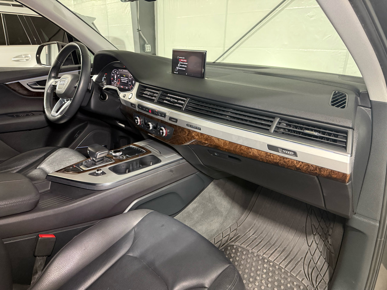 Used 2018 Audi Q7 2.0T Premium Plus w/ Premium Plus Package image 21