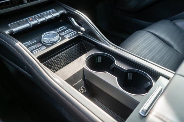 Used 2024 Lincoln Nautilus Reserve w/ Equipment Group 203A image 44