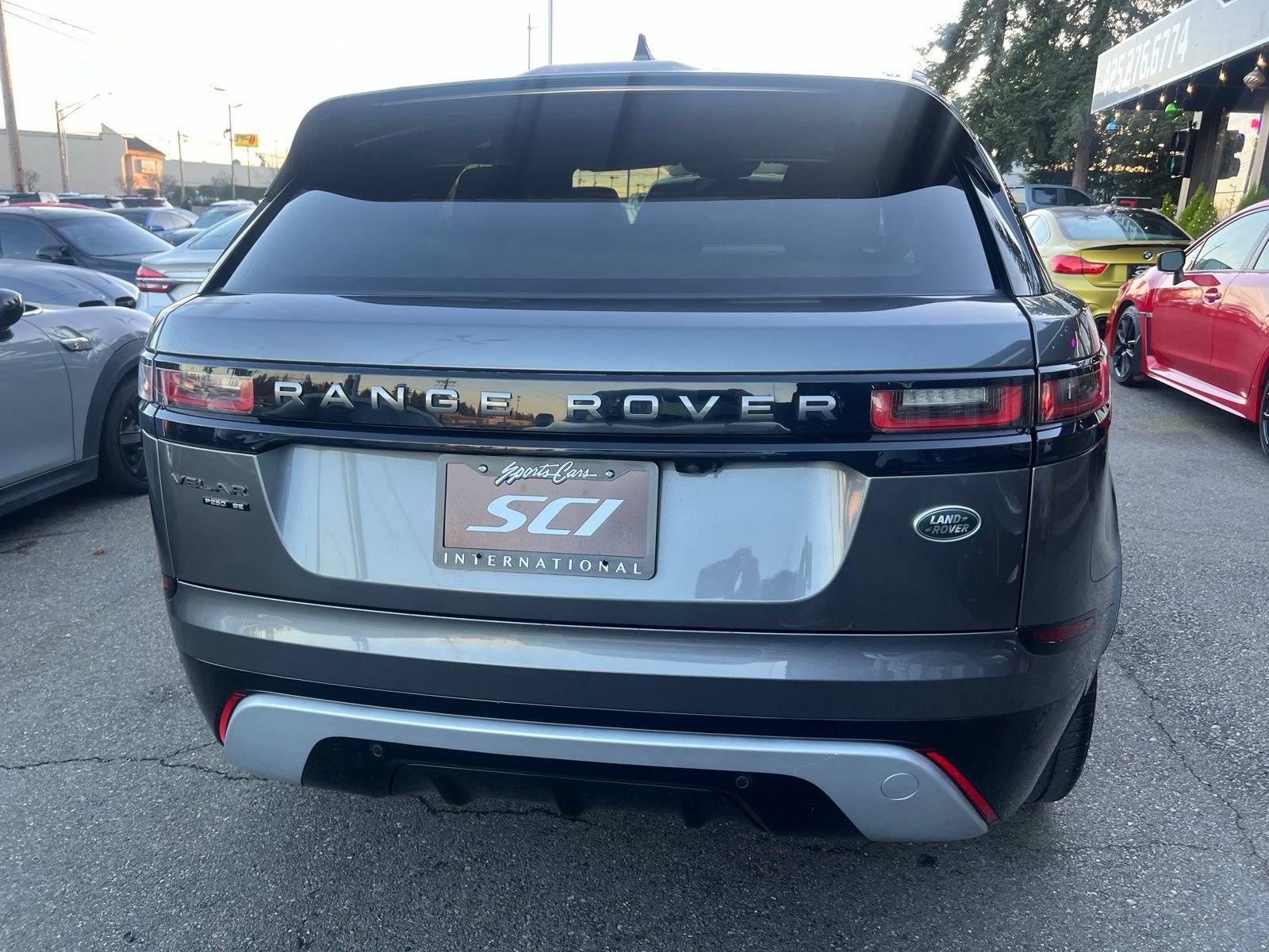 Used 2019 Land Rover Range Rover Velar R-Dynamic SE image 7