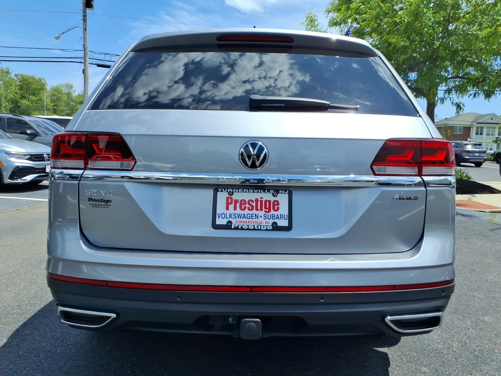 Certified 2023 Volkswagen Atlas SE AWD/4WD image 3