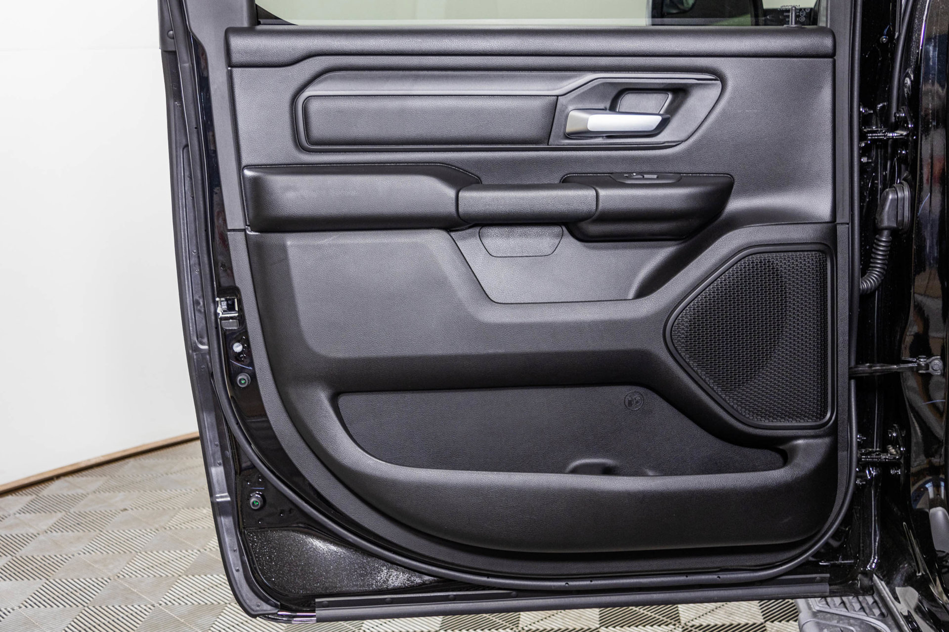 New 2026 RAM 1500 Express AWD/4WD image 35