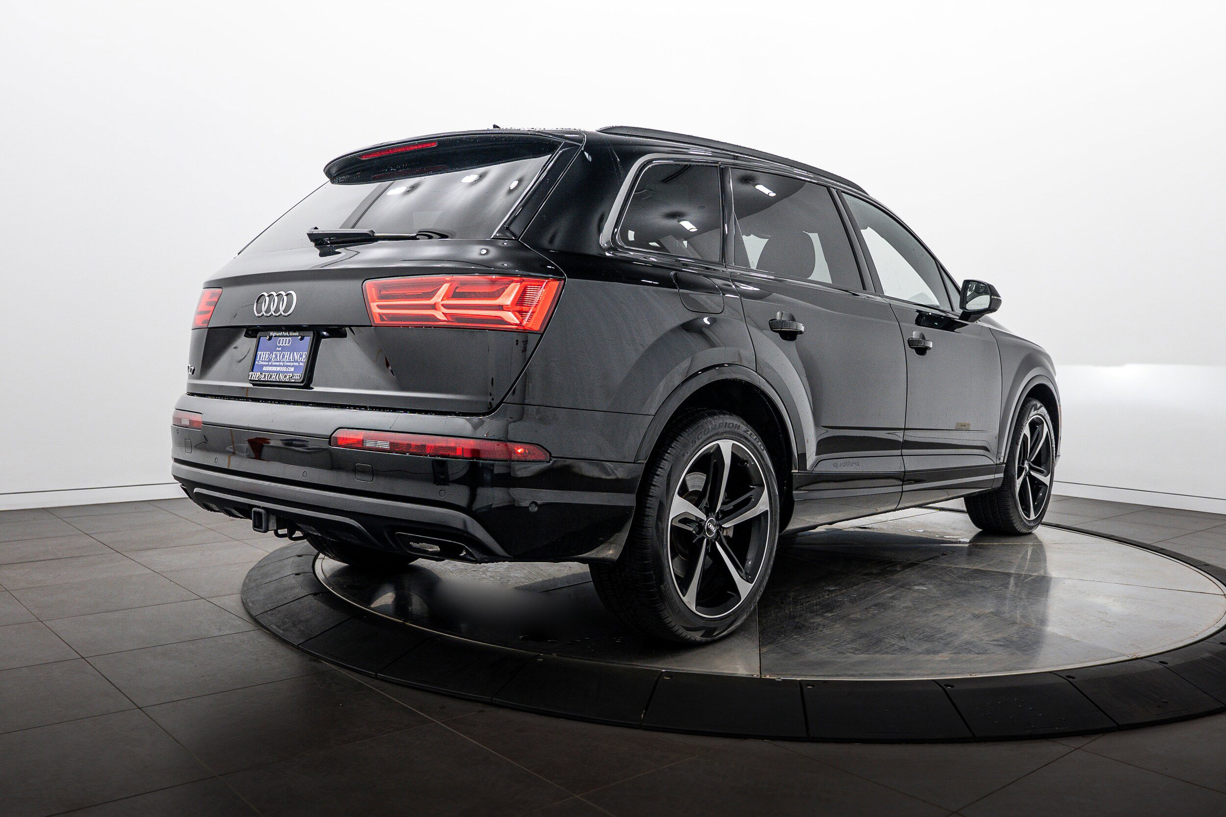 Used 2019 Audi Q7 3.0T Prestige AWD/4WD image 4