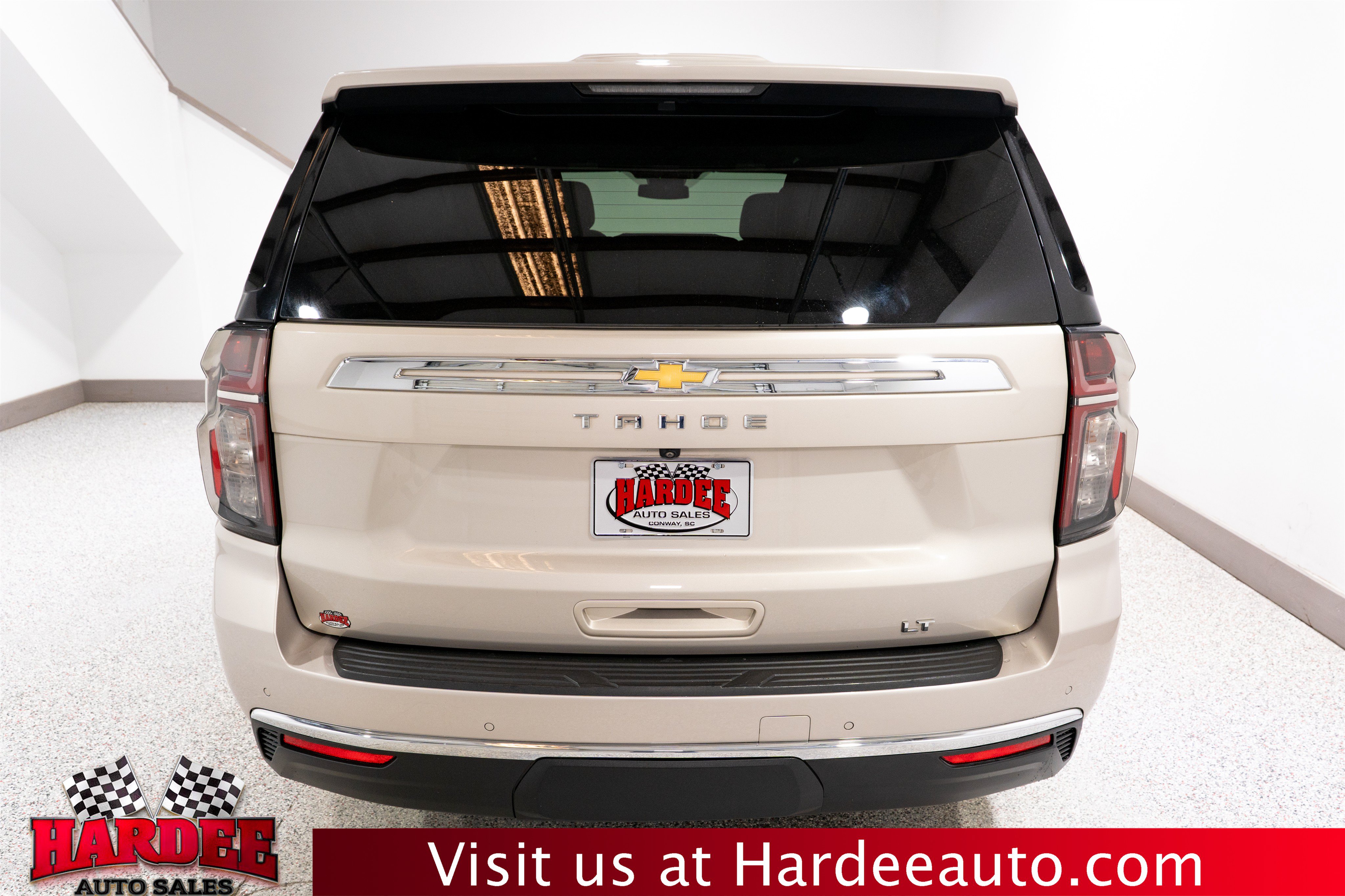 Used 2023 Chevrolet Tahoe LT RWD image 4