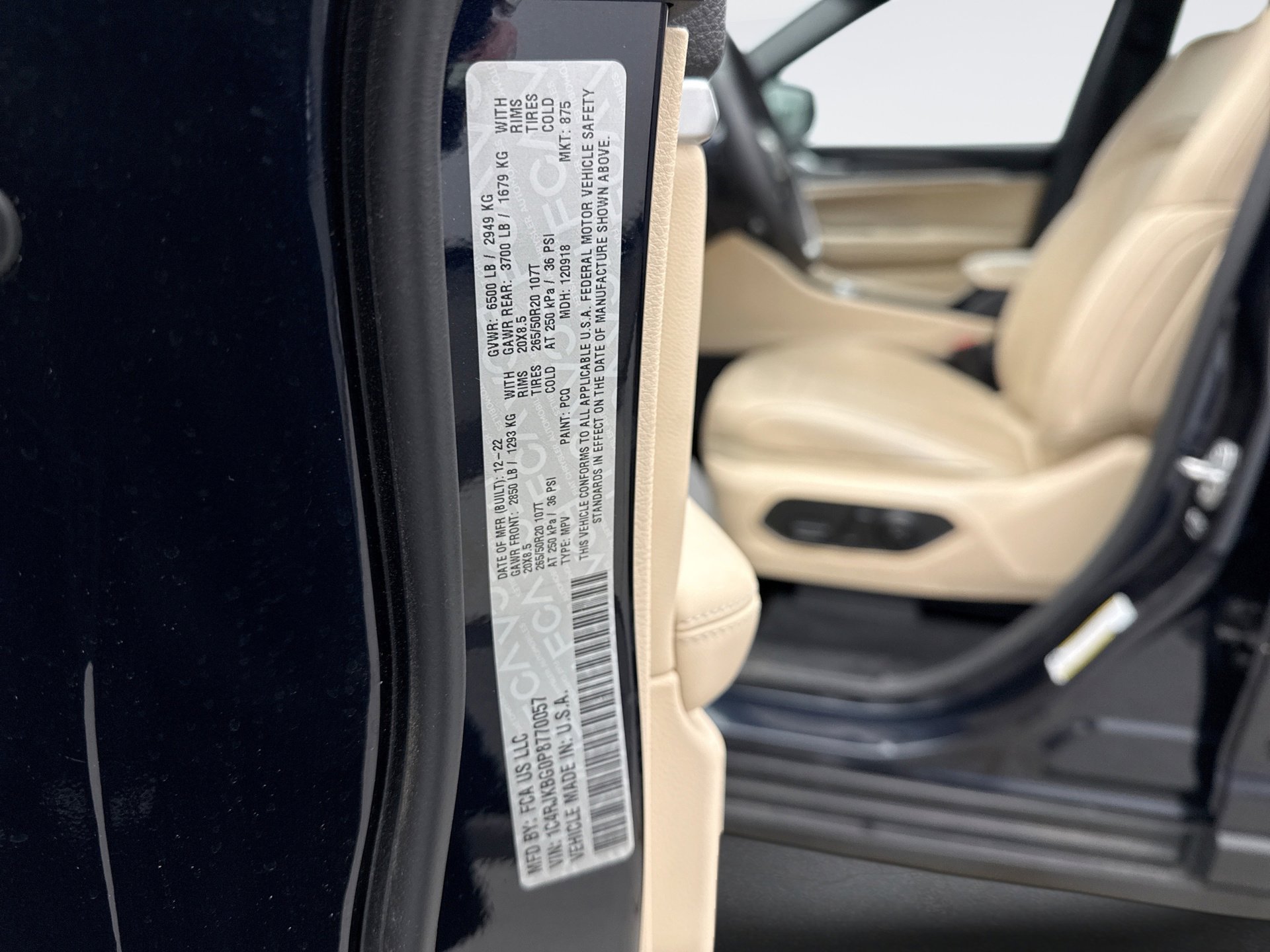 Used 2023 Jeep Grand Cherokee L Limited image 12