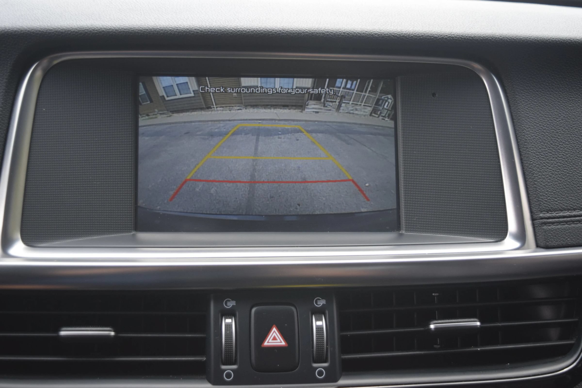 Used 2018 Kia Optima SX FWD image 12