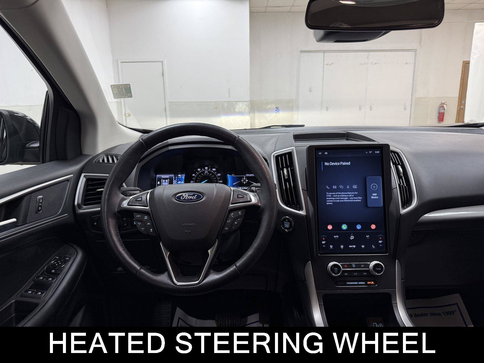 Used 2023 Ford Edge SEL w/ Convenience Package AWD/4WD image 2