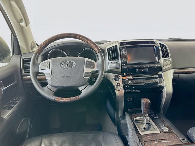 Used 2014 Toyota Land Cruiser AWD/4WD image 29