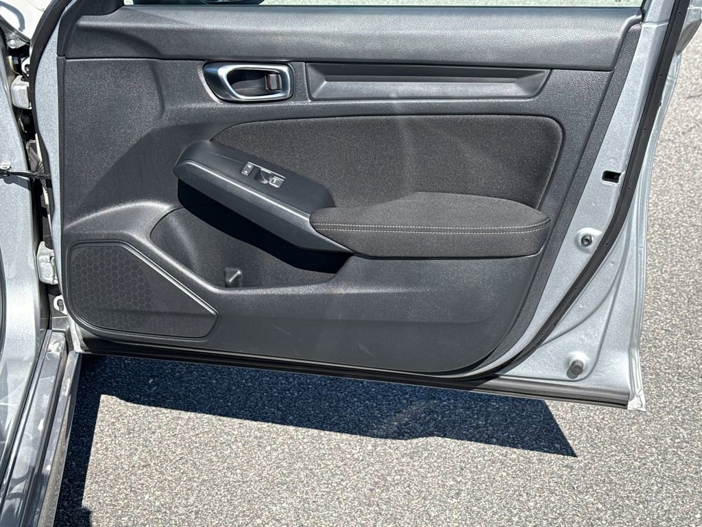 Used 2025 Honda Civic Sport image 14