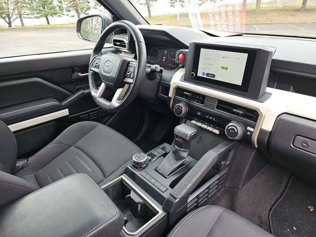 Used 2024 Toyota Tacoma TRD Off-Road AWD/4WD image 14