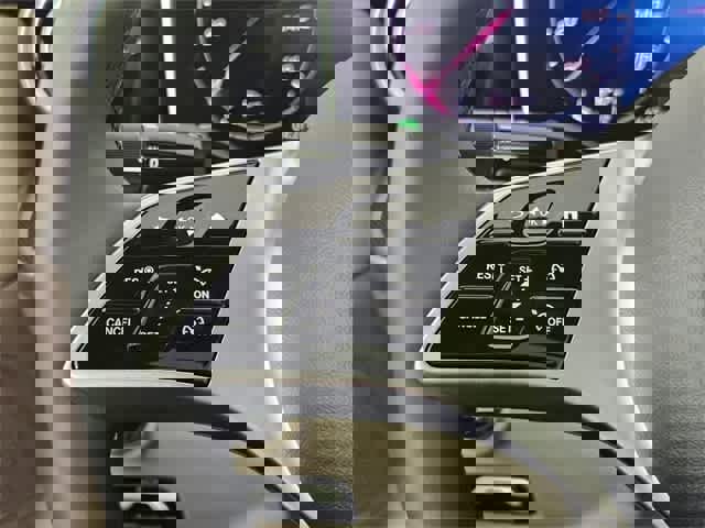 Certified 2025 Mercedes-Benz C 300 4MATIC Sedan image 41