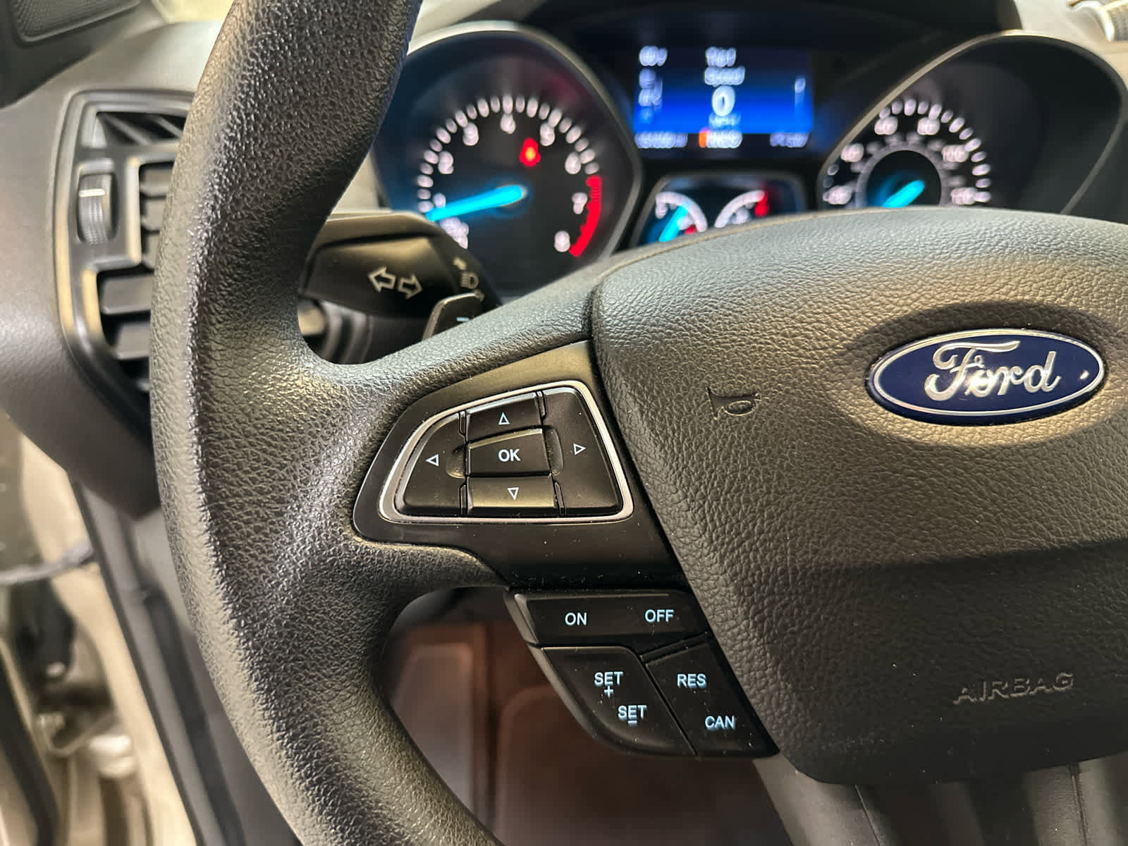 Used 2017 Ford Escape SE w/ Equipment Group 201A AWD/4WD image 21