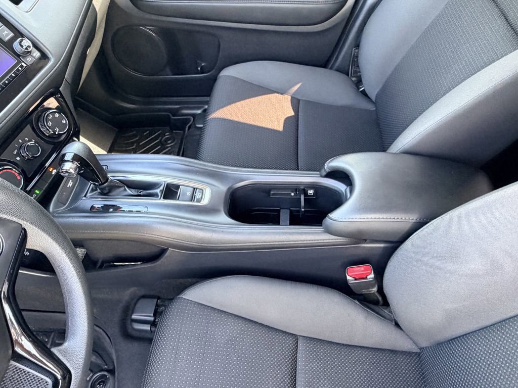 Used 2022 Honda HR-V LX image 20