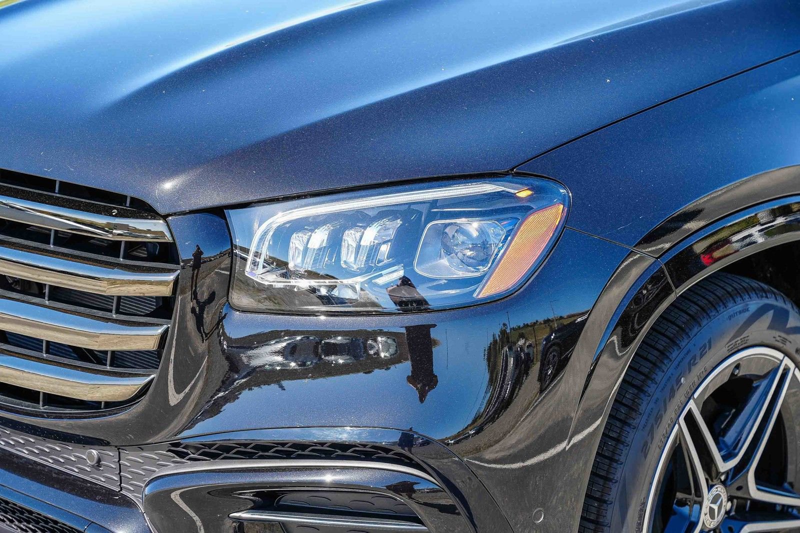 New 2026 Mercedes-Benz GLS 450 4MATIC image 8