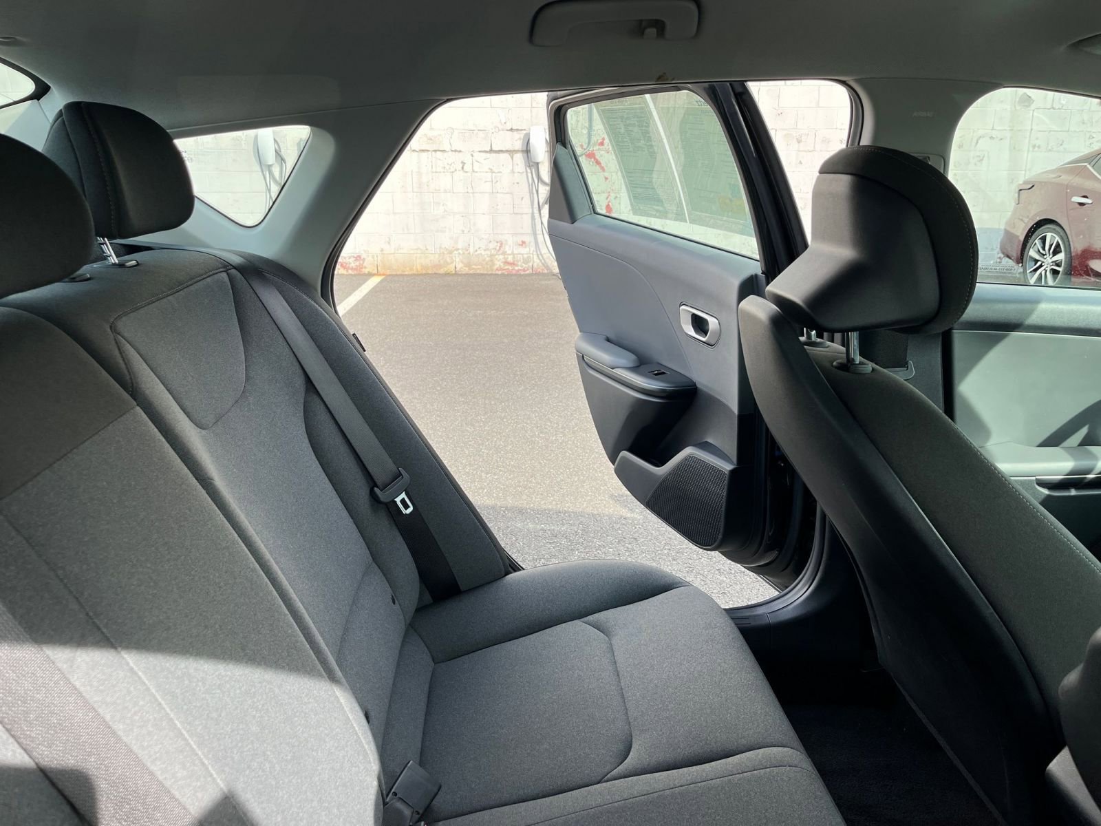 Used 2025 Kia K4 FWD image 37