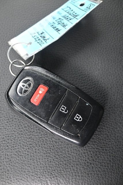 Used 2024 Toyota Tacoma SR5 AWD/4WD image 16
