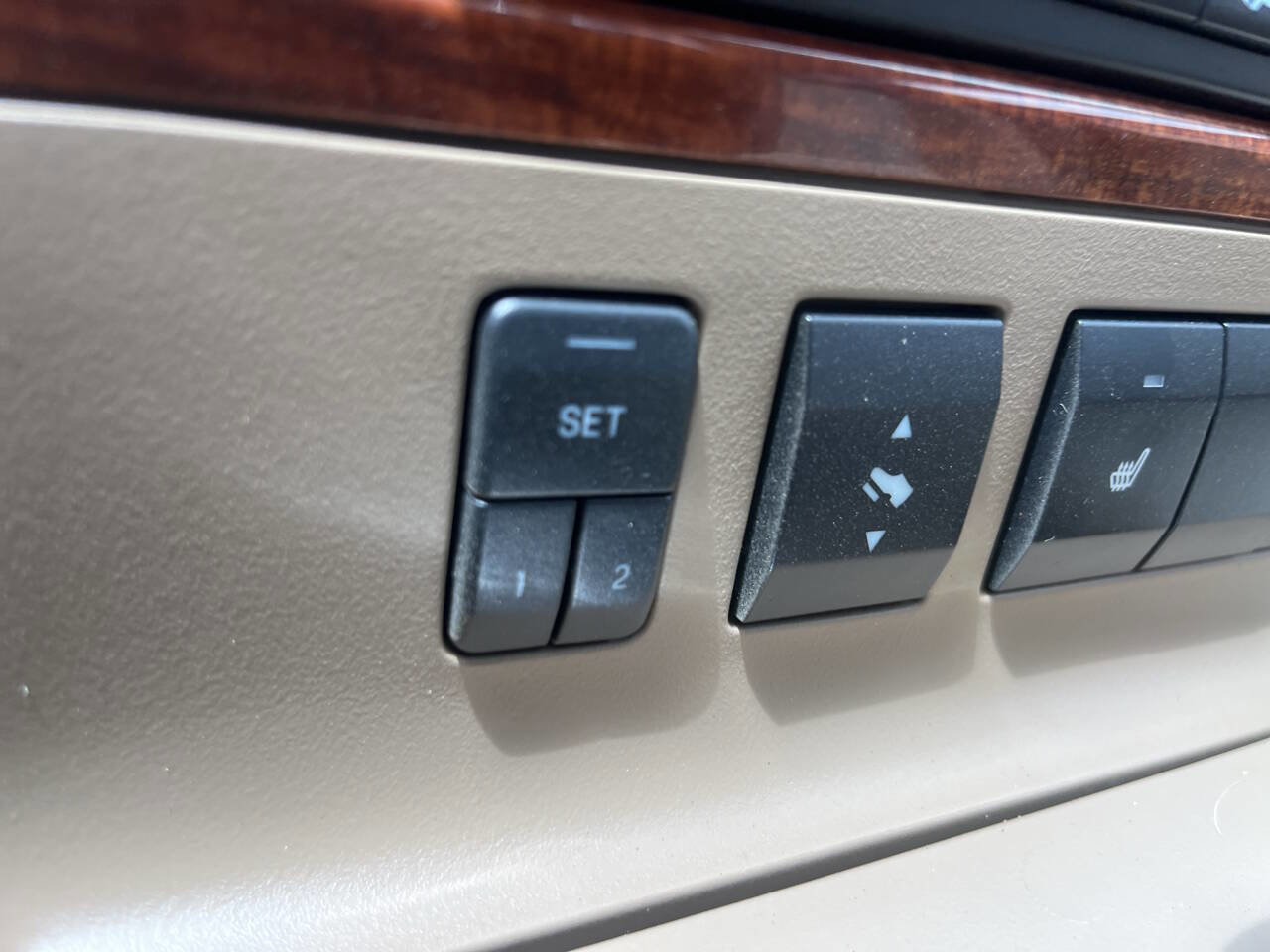 Used 2010 Ford Explorer Eddie Bauer AWD/4WD image 23