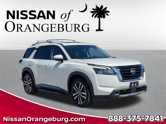 Used 2023 Nissan Pathfinder Platinum