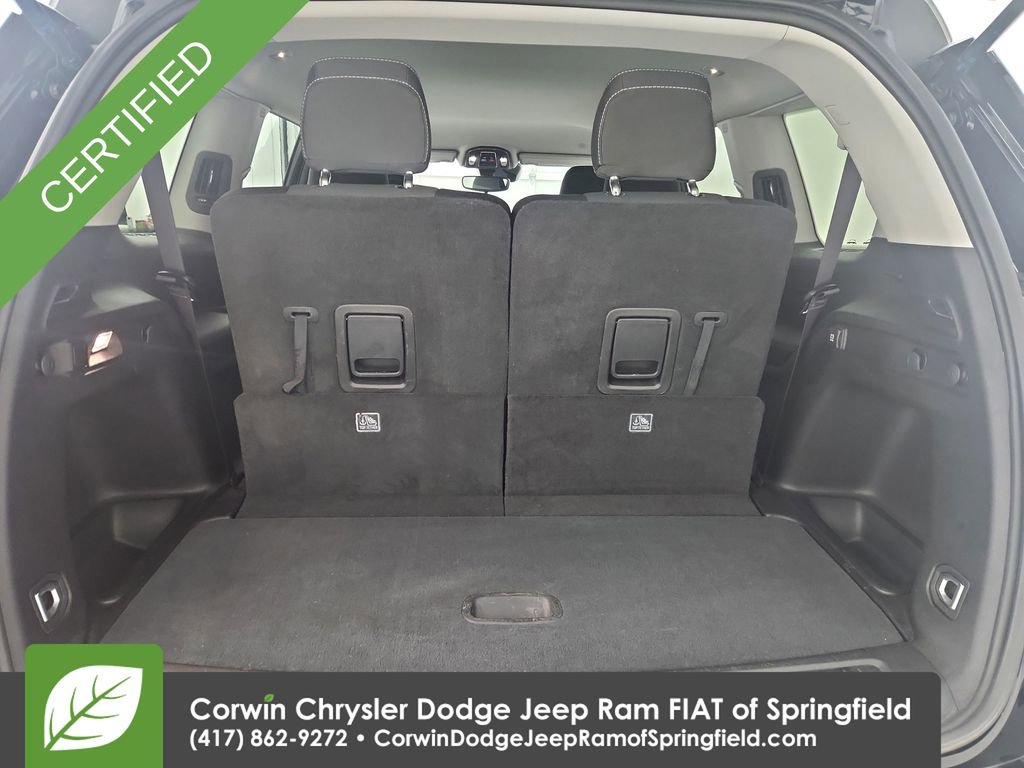 Certified 2023 Jeep Grand Cherokee L Laredo image 22