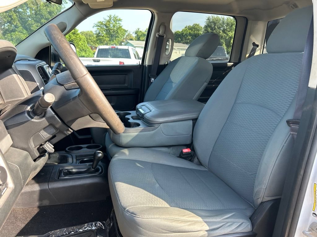 Used 2014 RAM 2500 Tradesman w/ Chrome Appearance Group AWD/4WD image 8
