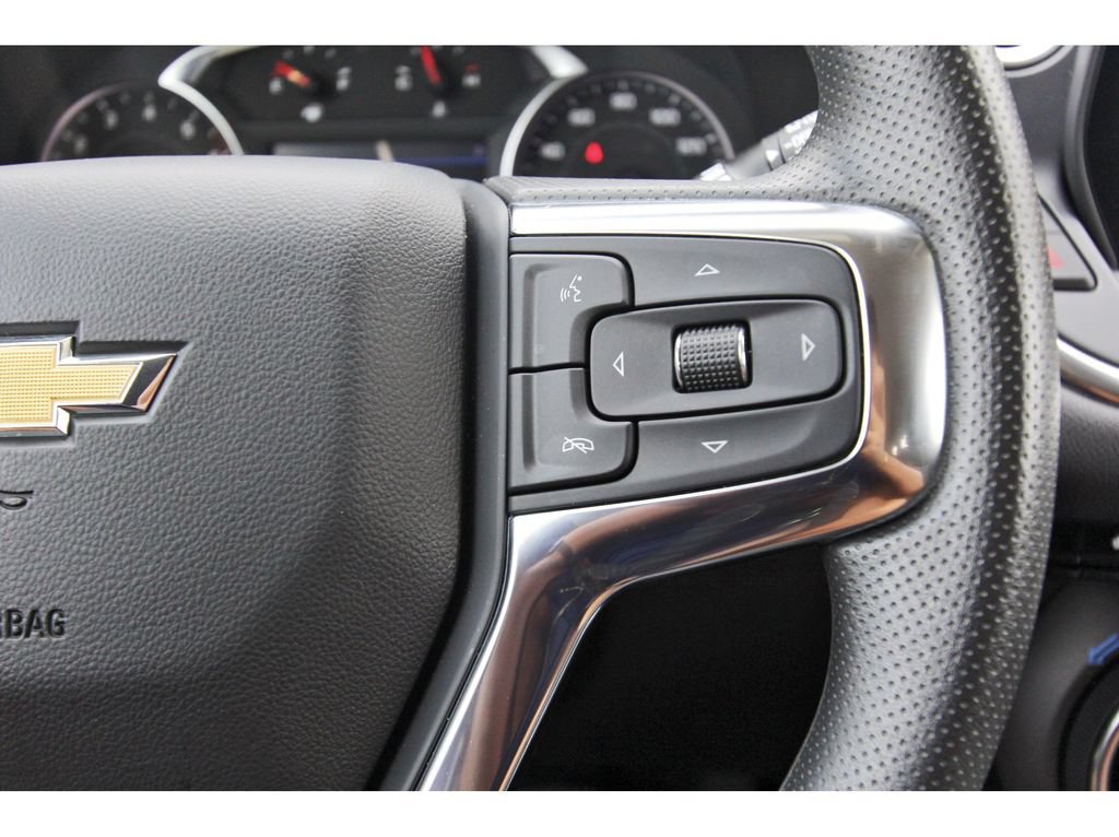 Used 2024 Chevrolet Blazer LT w/ Convenience Package FWD image 16