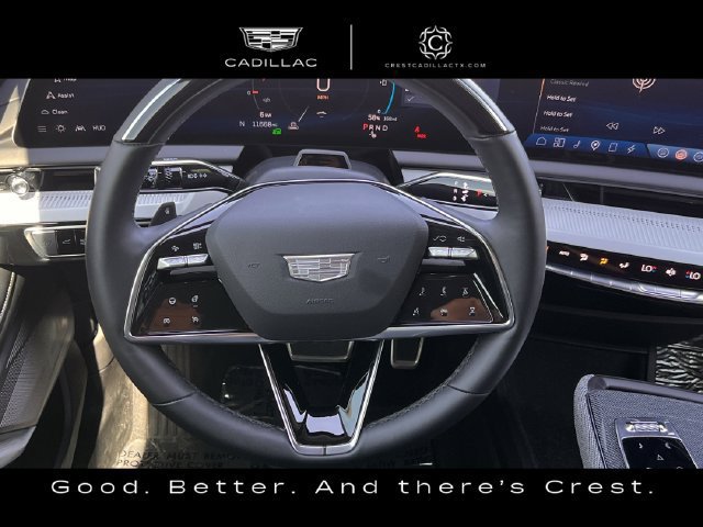 Certified 2025 Cadillac Optiq Luxury 2 AWD/4WD image 16