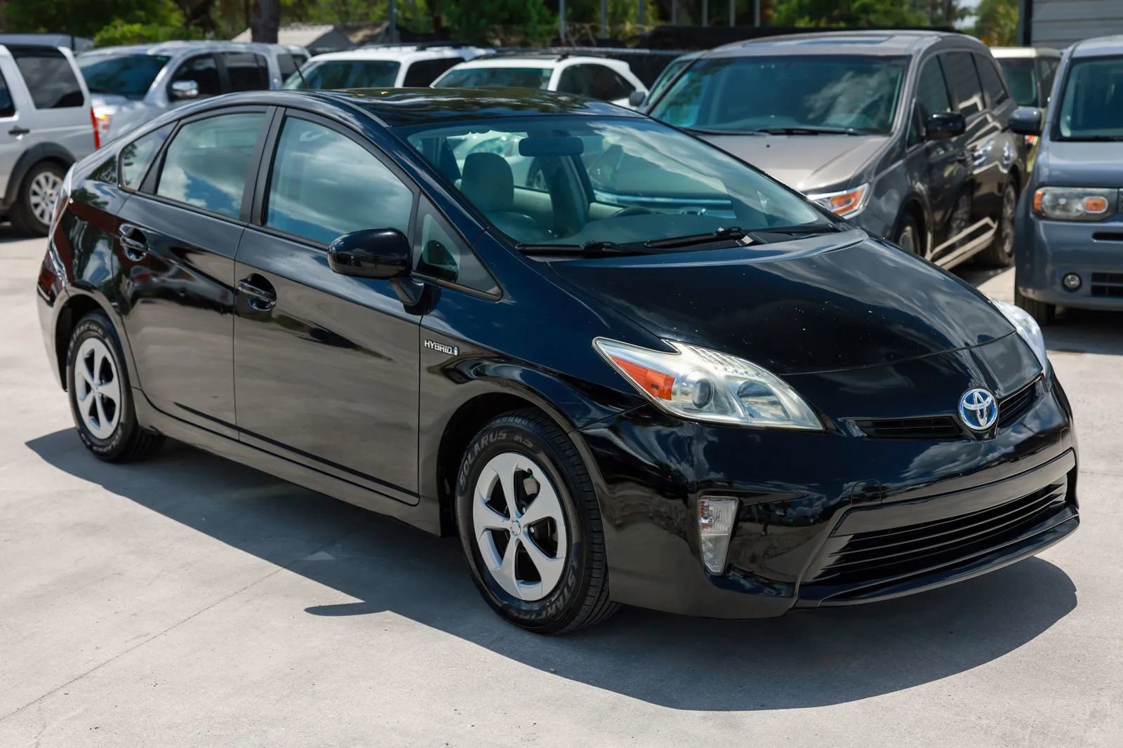 Used 2012 Toyota Prius Two FWD image 4