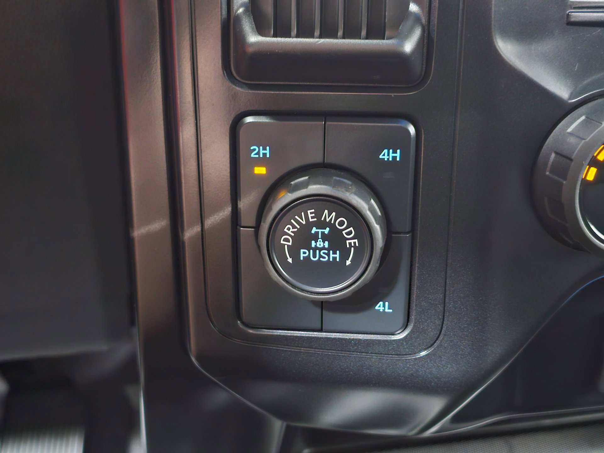 Used 2024 Ford F150 XL image 31