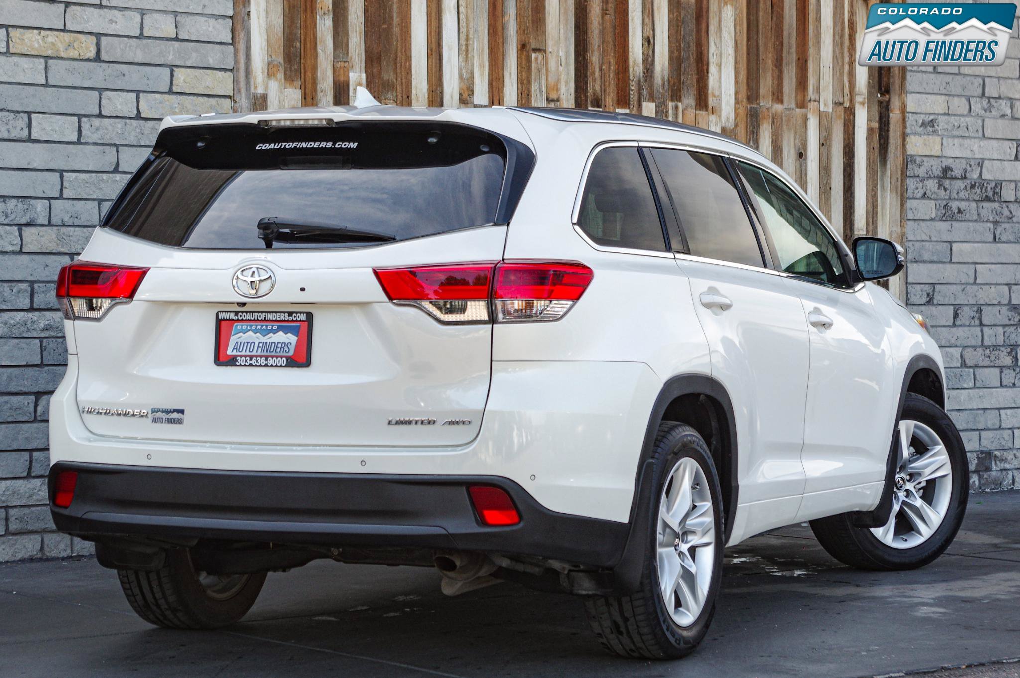 Used 2018 Toyota Highlander Limited Platinum AWD/4WD image 7