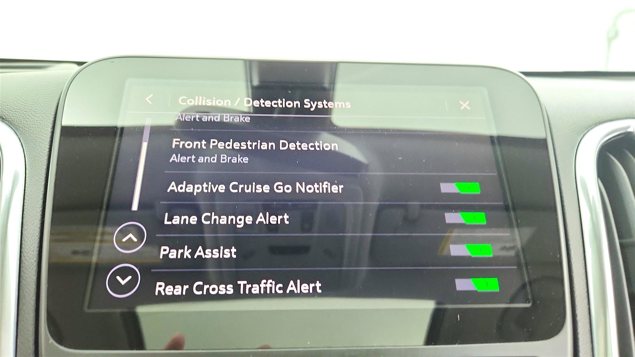 Used 2019 Chevrolet Equinox Premier FWD image 22