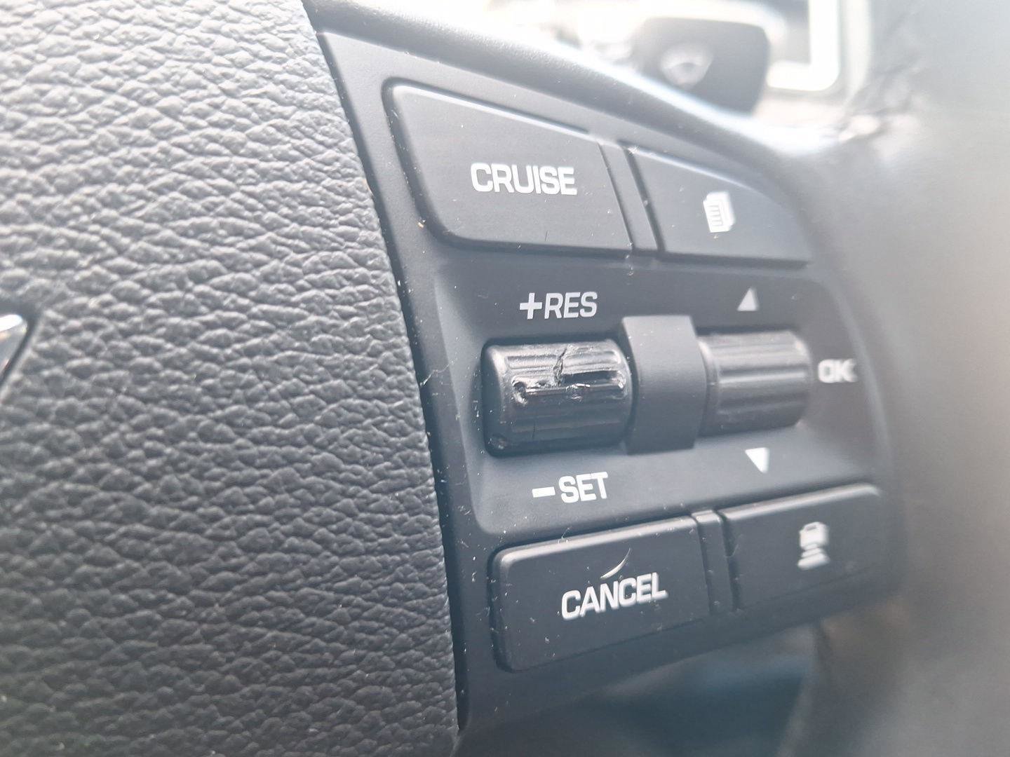 Used 2017 Genesis G80 3.8 RWD image 24
