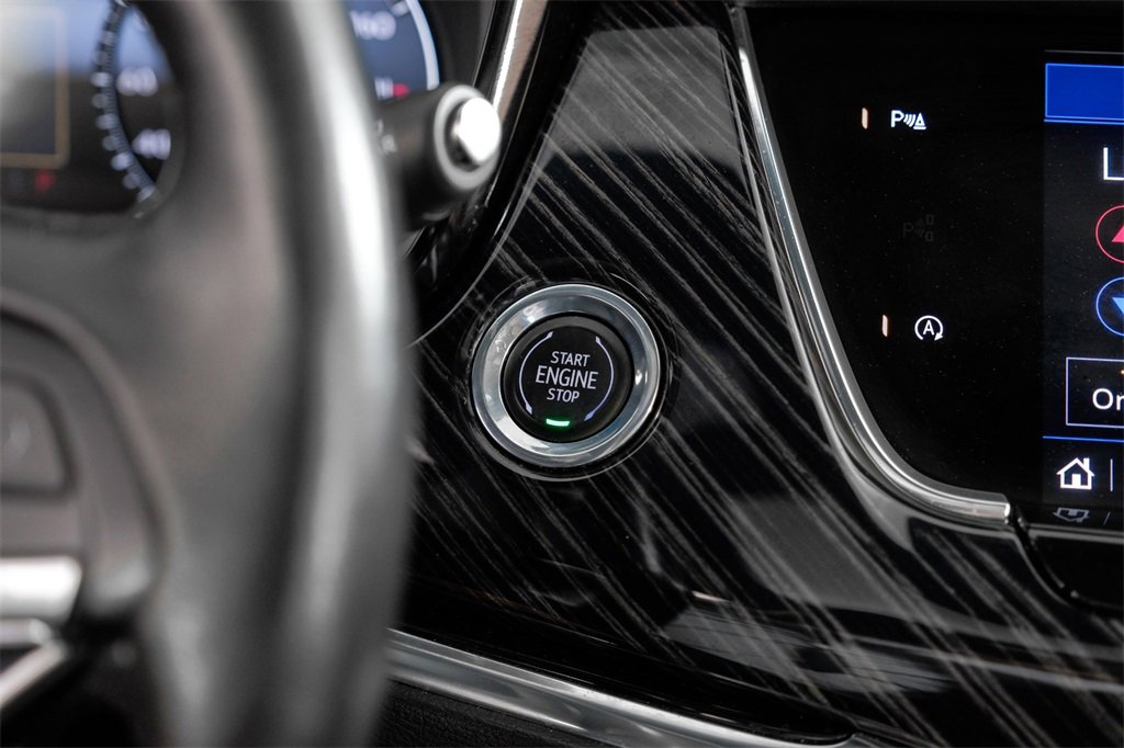 Used 2024 Cadillac XT6 Premium Luxury image 20