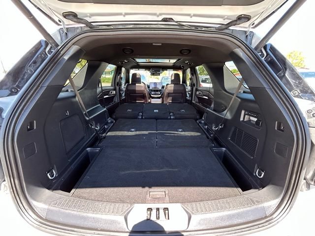 Used 2025 Ford Explorer Platinum AWD/4WD image 52