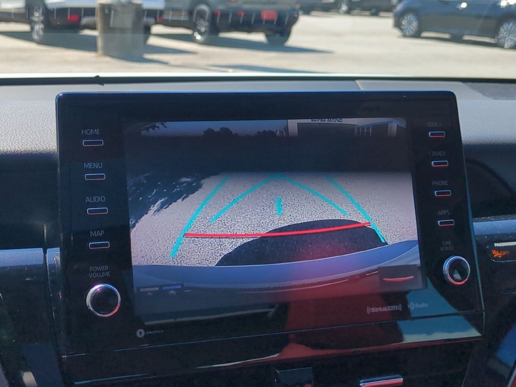 Used 2021 Toyota Camry XSE FWD image 21