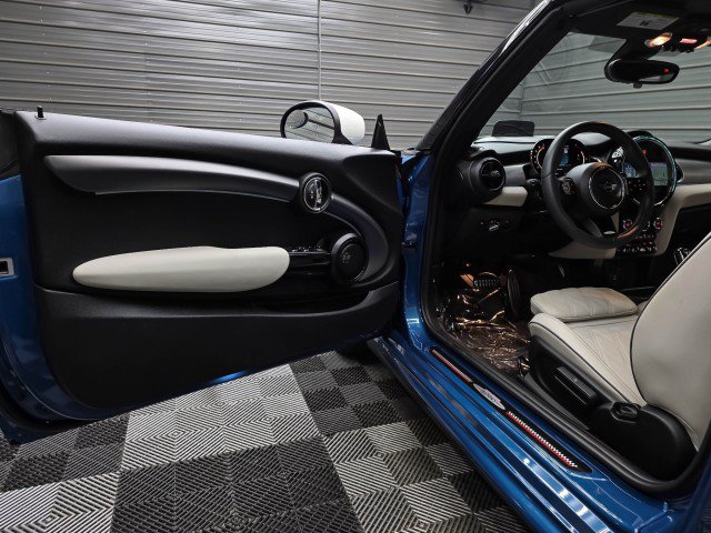 Used 2024 MINI Cooper John Cooper Works FWD image 32
