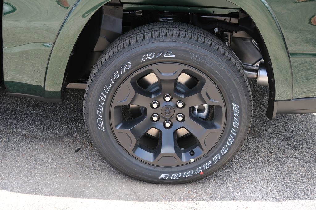 New 2026 RAM 1500 Lone Star w/ Night Edition AWD/4WD image 10
