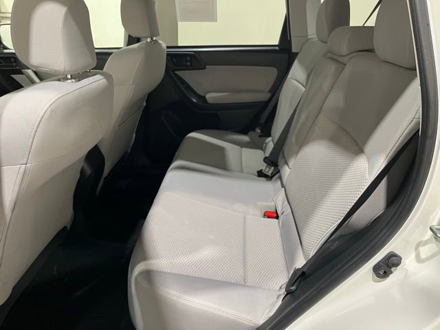 Used 2014 Subaru Forester 2.5i Premium w/ All-Weather Package image 20