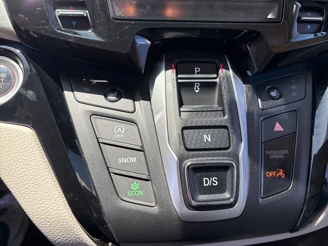 Certified 2025 Honda Odyssey Touring image 32