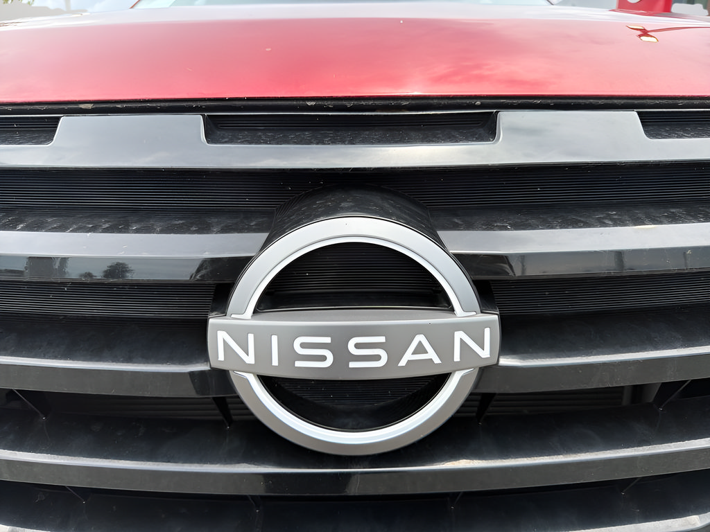 Certified 2024 Nissan Pathfinder SV FWD image 43