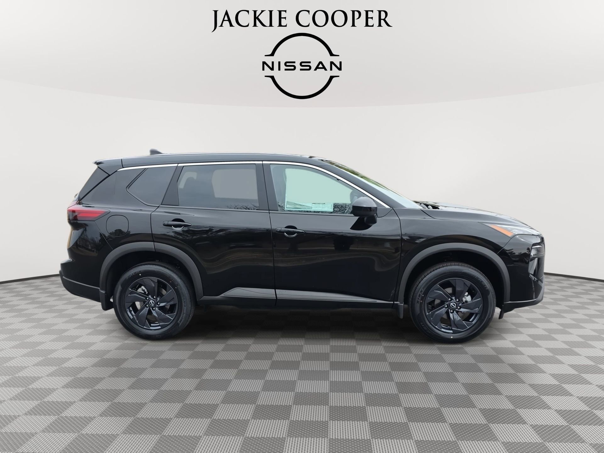 New 2026 Nissan Rogue SV w/ Cold Weather Package FWD image 4
