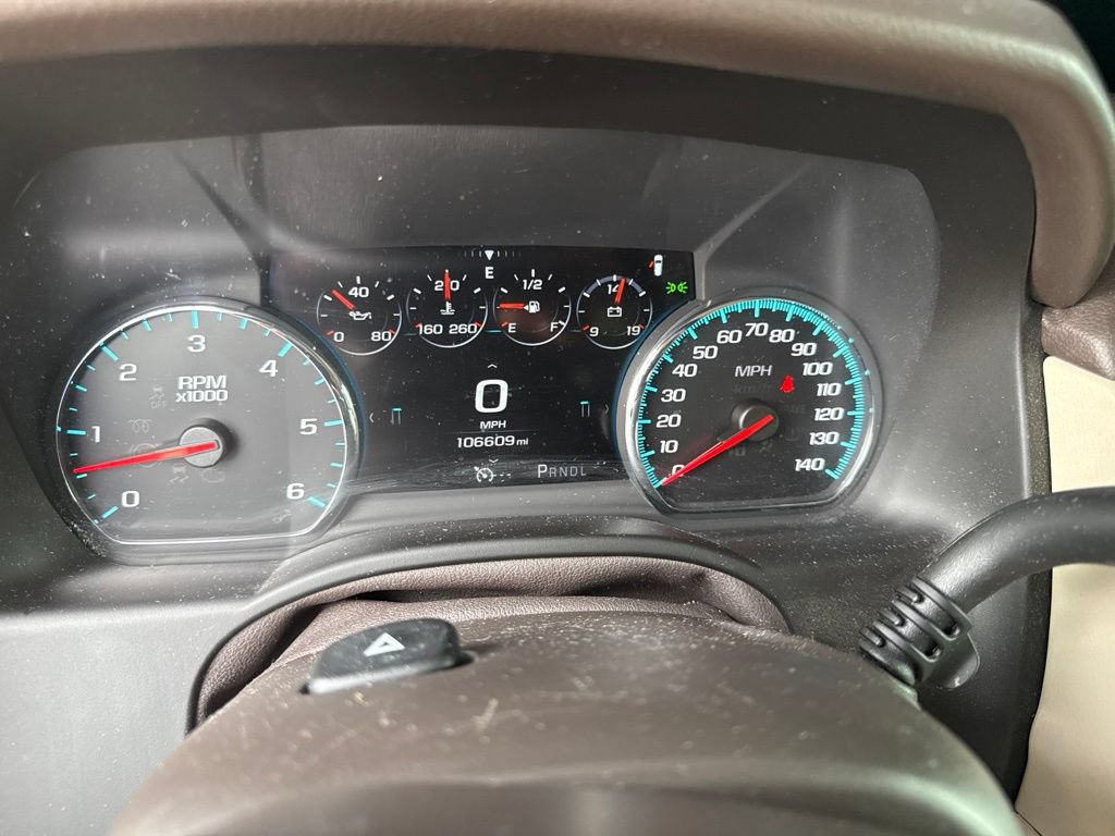 Used 2017 GMC Yukon XL Denali w/ Open Road Package AWD/4WD image 6