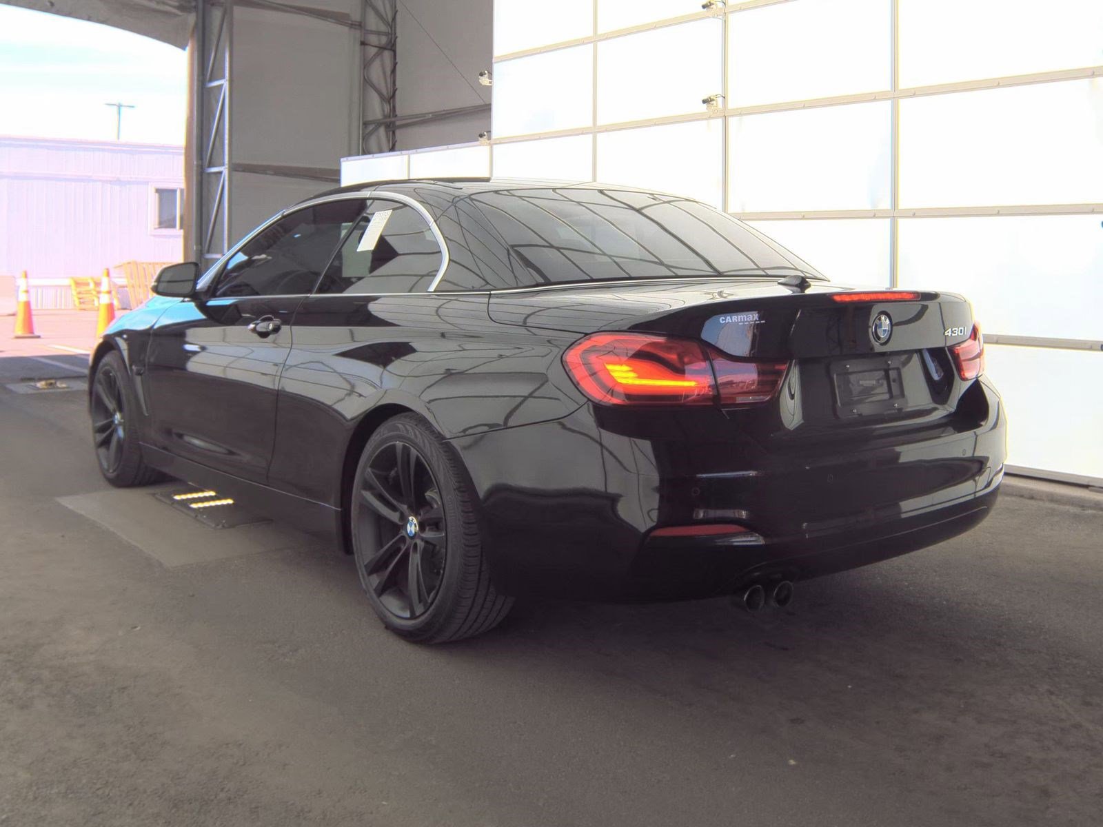 Used 2018 BMW 430i Convertible RWD image 11