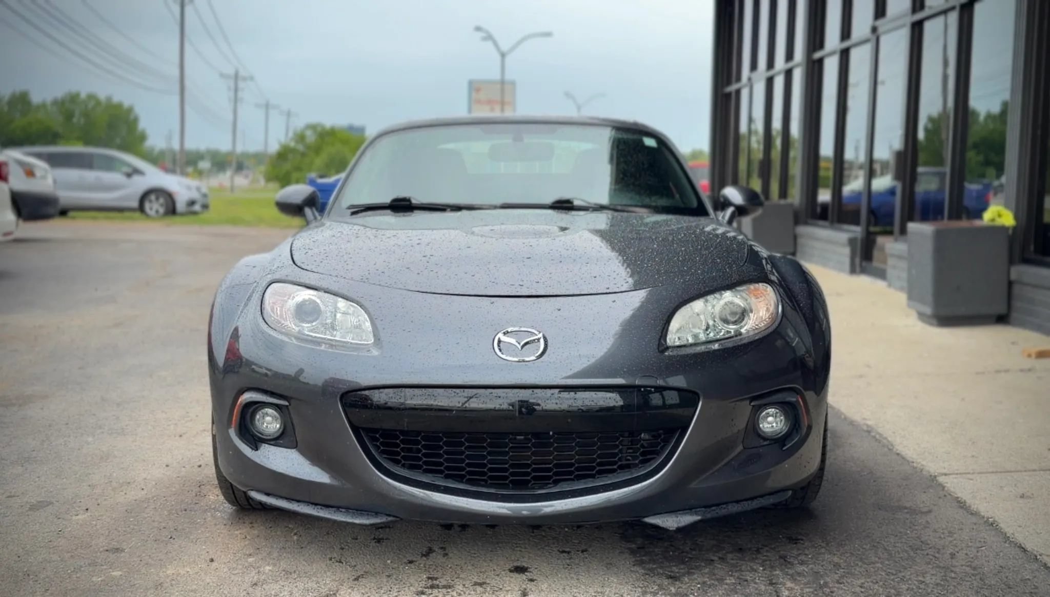 Used 2015 MAZDA MX-5 Miata Grand Touring w/ Premium Package RWD image 9
