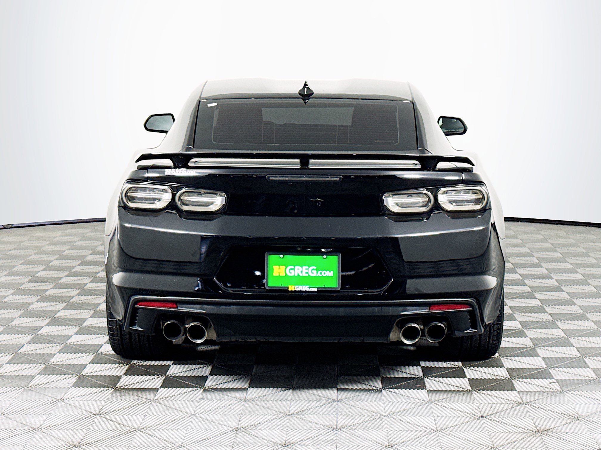 Used 2021 Chevrolet Camaro SS RWD image 8