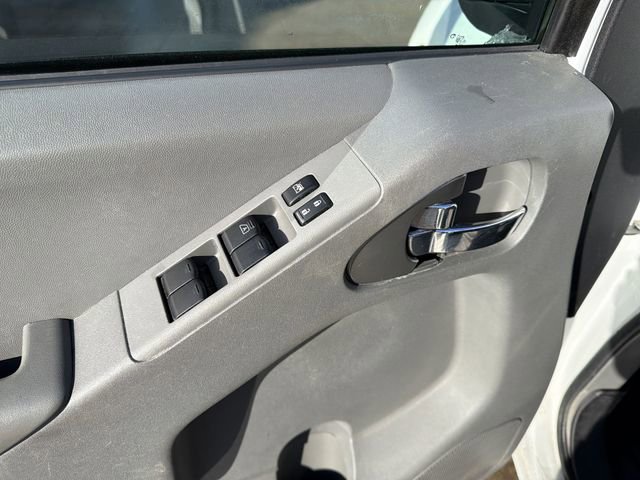 Used 2017 Nissan Frontier SV image 14