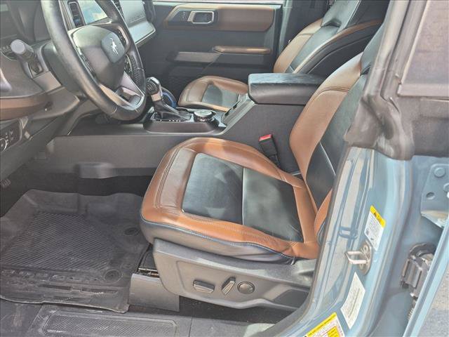 Used 2022 Ford Bronco Outer Banks AWD/4WD image 13