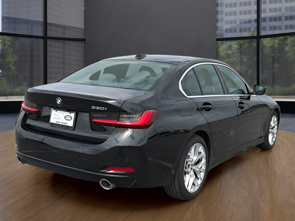Used 2025 BMW 330i Sedan RWD image 16