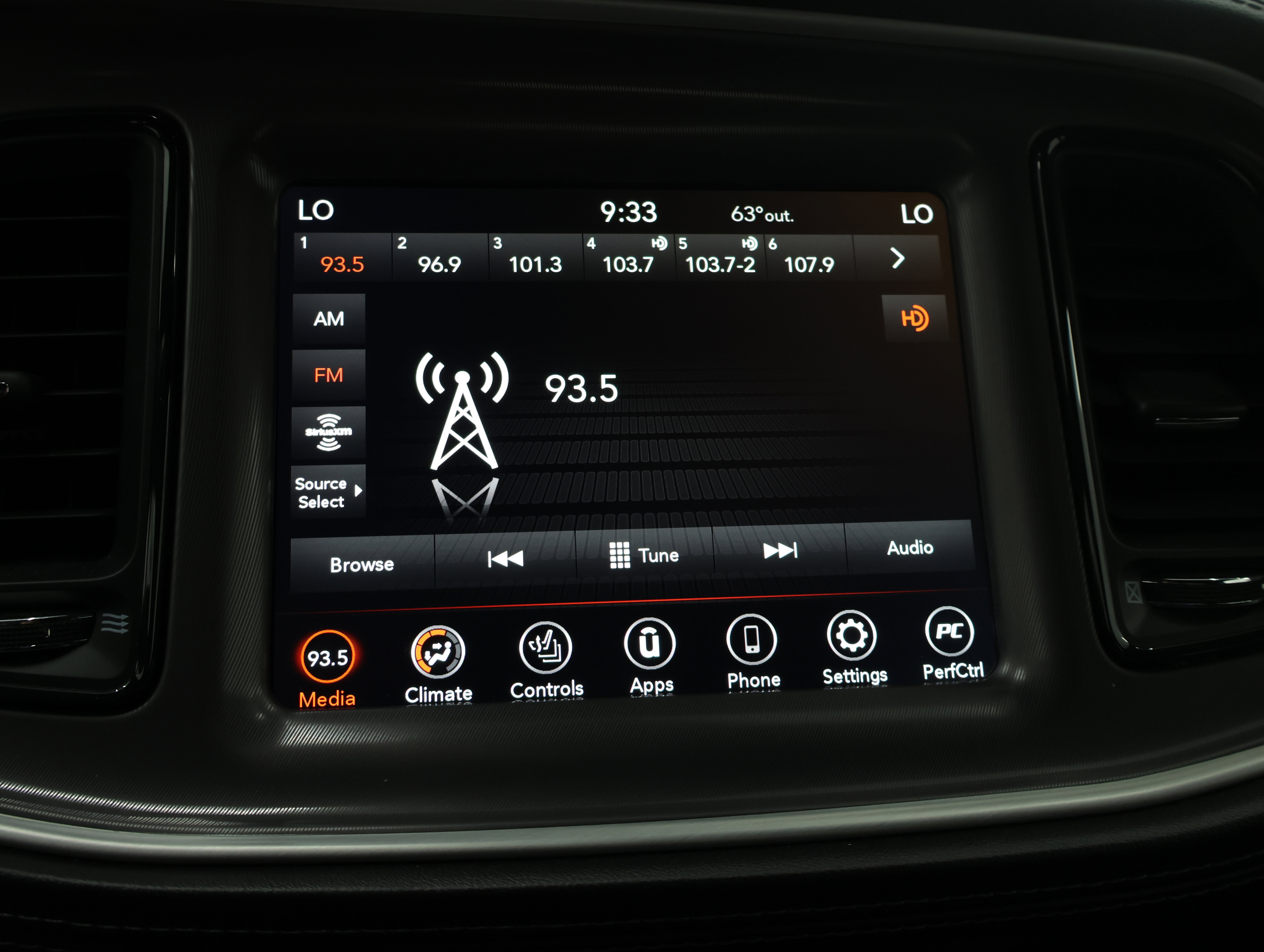 Used 2022 Dodge Challenger R/T w/ Plus Package RWD image 11