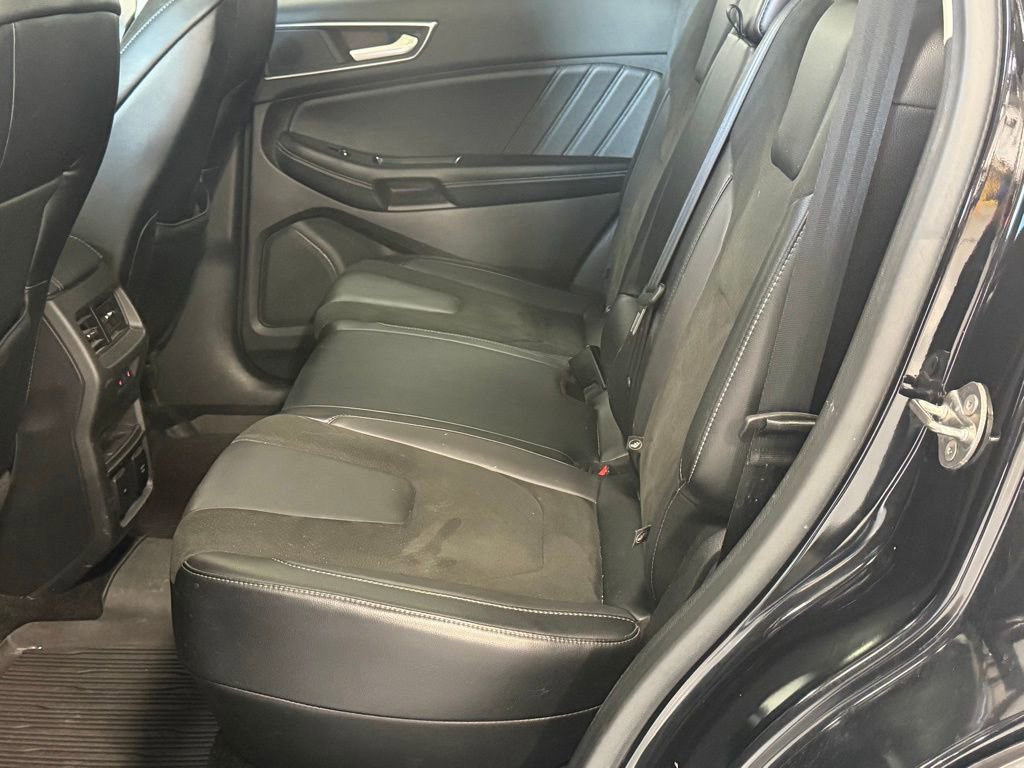 Used 2017 Ford Edge Sport w/ Equipment Group 401A AWD/4WD image 24