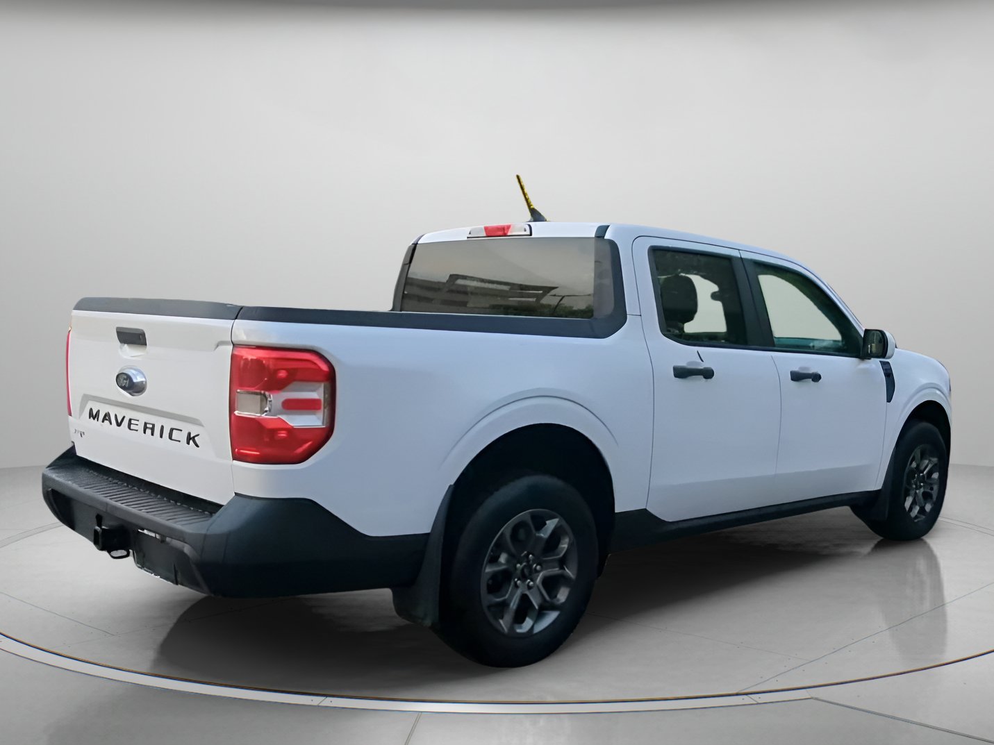 Certified 2023 Ford Maverick XLT w/ XLT Luxury Package FWD image 28