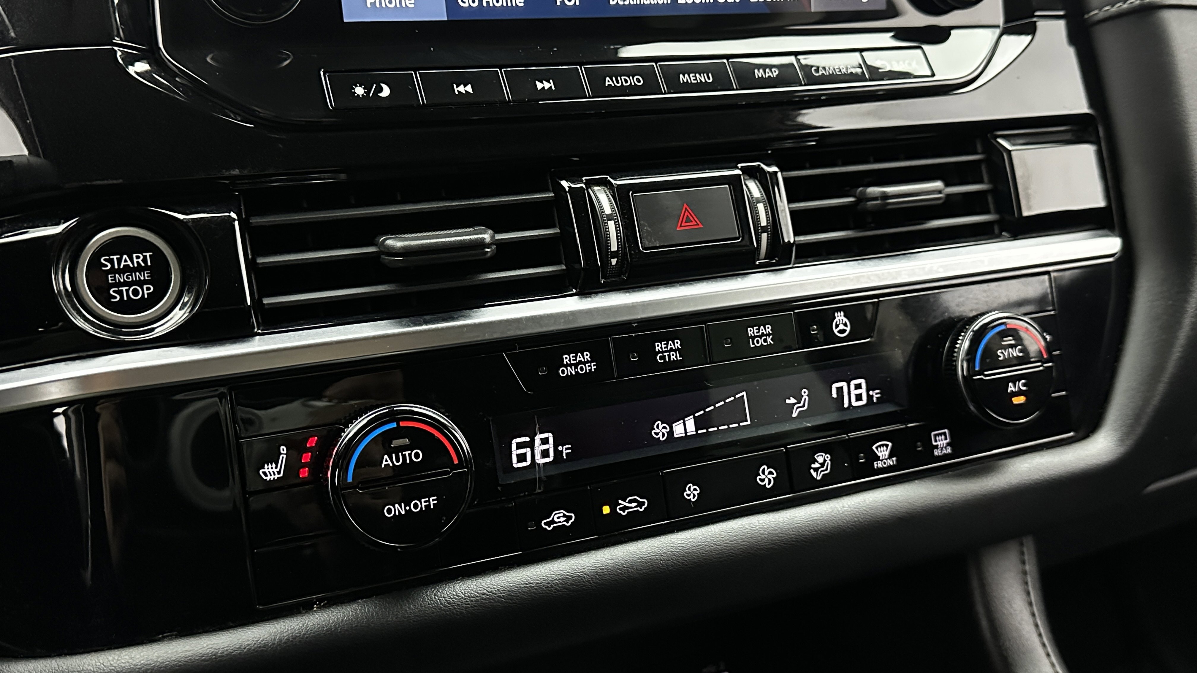 Used 2022 Nissan Pathfinder SL FWD image 24
